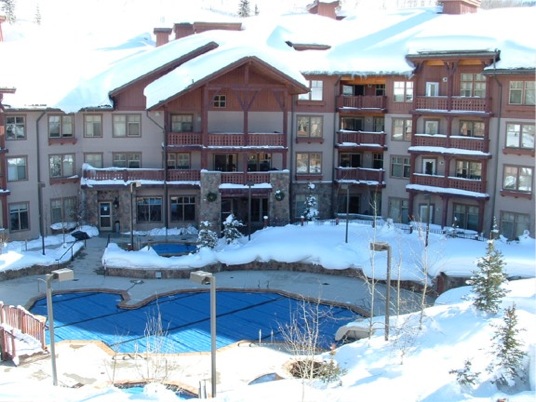 eseastpool1
